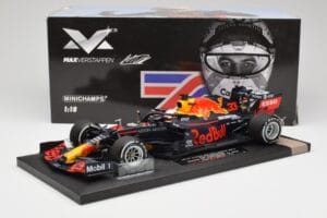 Red Bull RB16 #33 M. Verstappen Red Bull Racing 70th Anniversary GP Winner 2020 Minichamps 1:18 113200533-M1 Hartsi — kuva 7 / 7