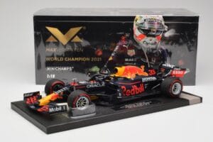 Red Bull RB16B #33 M. Verstappen Abu Dhabi GP 2021 Winner Missing Figurine & Pitboard Minichamps 1:18 113212333 Hartsi — kuva 7 / 7