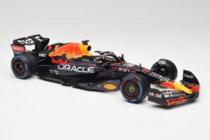 Red Bull RB18 #1 M. Verstappen Monaco GP 3rd Wet 2022 Minichamps 1:18 110220701 Metalli — kuva 4 / 7