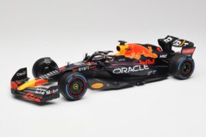 Red Bull RB18 #1 M. Verstappen Monaco GP 3rd Wet 2022 Minichamps 1:18 110220701 Metalli