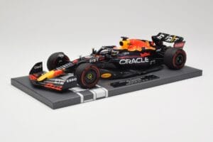 Red Bull RB18 Oracle #1 M. Verstappen Dutch GP 2022 Winner Minichamps 1:18 113221501 Hartsi — kuva 2 / 7