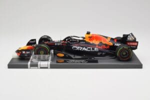 Red Bull RB18 #1 M. Verstappen Emilia Romagna GP 2022 Winner Minichamps 1:18 113220401 Hartsi