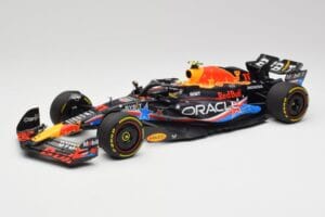 Red Bull RB19 #1 M. Verstappen Austin GP Winner 2023 Minichamps 1:18 110231901 Metalli