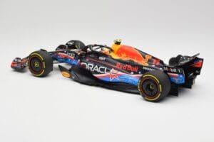 Red Bull RB19 #1 M. Verstappen Austin GP Winner 2023 Minichamps 1:18 110231901 Metalli — kuva 5 / 6