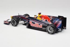 Red Bull RB3 #2 M. Webber F1 2007 Minichamps 1:18 110110272 Metalli — kuva 5 / 6