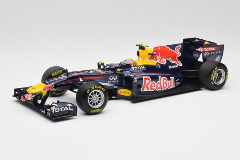 Red Bull RB5 #14 M. Webber Chinese GP 2nd 2009 Minichamps 1:18 150090114 Metalli