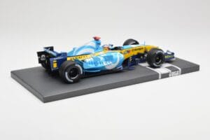 Renault F1 Team R25 #5 F. Alonso Winner French GP 2005 Minichamps 1:18 117051005 Metalli — kuva 3 / 7