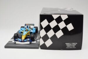 Renault R26 #1 F. Alonso China GP 2006 Minichamps 1:18 117061601 Hartsi — kuva 6 / 7