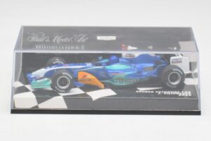 Sauber C24 J. Villeneuve F1 2005 Minichamps 1:43 400050011 Metalli — kuva 4 / 5