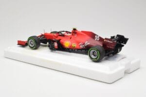 Scuderia Ferrari SF21 #55 C. Sainz Emilia Romagna GP 2021 BBR 1:18 BBR211855 Metalli — kuva 5 / 7