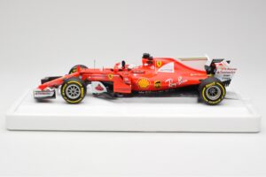 Scuderia Ferrari SF70H #5 S. Vettel Winner Australian GP 2017 End of Race BBR 1:18 BBR181705-E Metalli — kuva 3 / 7