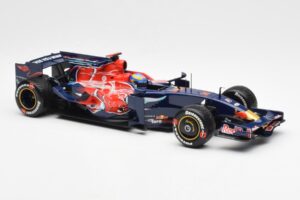 Scuderia Toro Rosso STR3 #11 S. Bourdais F1 2008 Minichamps 1:18 150080014 Metalli — kuva 4 / 6