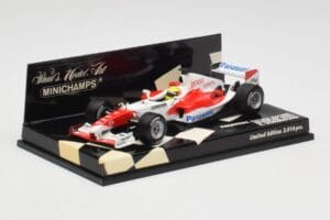 Toyota TF105 Panasonic Racing R. Schumacher Showcar 2005 Minichamps 1:43 400050087 Metalli — kuva 2 / 5