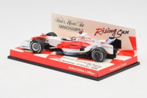 Toyota TF107 #12 J. Trulli F1 2007 Minichamps 1:43 403080081 Metalli — kuva 3 / 5