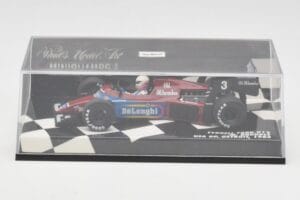 Tyrrell Ford 012 #3 M. Brundle Detroit GP USA 1984 Minichamps 1:43 400840003 Metalli — kuva 5 / 5
