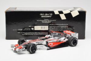 McLaren MP4-22 Mercedes #1 F. Alonso Showcar 2007 Minichamps 1:18 533071871 Metalli — kuva 6 / 6