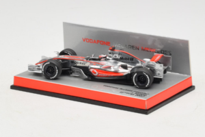 McLaren MP4-22 Mercedes #1 F. Alonso Vodafone McLaren Showcar F1 2007 Minichamps 1:43 533074371 Metalli — kuva 3 / 5