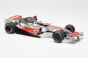 McLaren MP4-22 Mercedes #1 F. Alonso Presentation Valencia 2007 Minichamps 1:18 538071871 Metalli — kuva 4 / 6