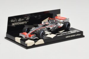 Dallara F303 N. Piquet British F3 Championship 2003 Minichamps 1:43 400030333 Metalli — kuva 2 / 5