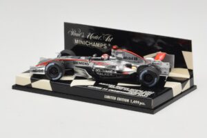 Dallara F303 N. Piquet British F3 Championship 2003 Minichamps 1:43 400030333 Metalli — kuva 3 / 5