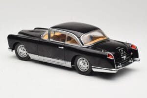 Facel Vega HK500 Musta Sun Star 1:18 3751 Metalli — kuva 7 / 8