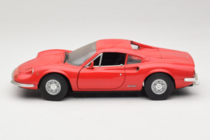 Ferrari Dino 246 GT Punainen Anson 1:18 303597 Metalli — kuva 4 / 8