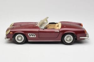 Ferrari 250 GT California Punainen Hot Wheels 1:18 3401158 Metalli — kuva 4 / 8