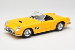 Ferrari 250 GT California Spider Keltainen Hot Wheels 1:18 23905 Metalli