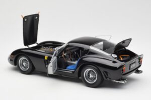 Ferrari 250 GTO Musta Kyosho 1:18 08431BK Metalli — kuva 5 / 8