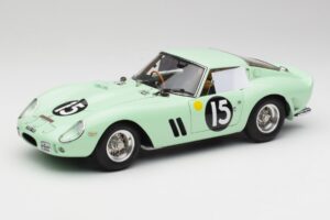Ferrari 250 GTO #15 S. Moss / G. Hill Goodwood 1962 CMC 1:18 M-247 Metalli