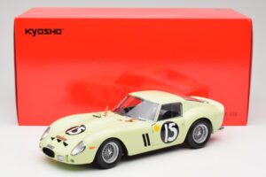 Ferrari 250 GTO #15 S. Moss / I. Ireland Goodwood Tourist Trophy Winner 1962 Kyosho 1:18 08438C Metalli — kuva 8 / 8