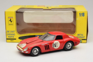 Ferrari 250 GTO #170 Punainen Jouef Evolution 1:18 48821 Metalli — kuva 8 / 8