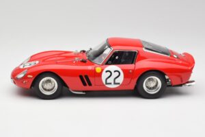 Ferrari 250 GTO #22 Beurlys / Elde / Mason 24 Hours of Le Mans 1962 CMC 1:18 M-253 Metalli — kuva 3 / 6