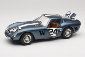Ferrari 250 GTO #24 Sininen Valkoinen Raita 1962 Bburago 1:18 3011-B2 Metalli — kuva 2 / 8