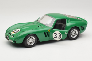 Ferrari 250 GTO #33 Vihreä Bburago 1:18 3011-G1 Metalli — kuva 2 / 8