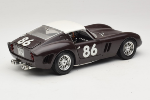 Ferrari 250 GTO #86 Musta Bburago 1:18 3011-B1 Metalli — kuva 3 / 8