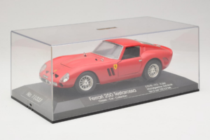 Ferrari 250 GTO Punainen Replacement Stand Exclusive Cars 1:18 EC005 Metalli — kuva 8 / 8