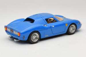 Ferrari 250 LM Sininen Bburago 1:18 3033-B1 Metalli — kuva 3 / 8