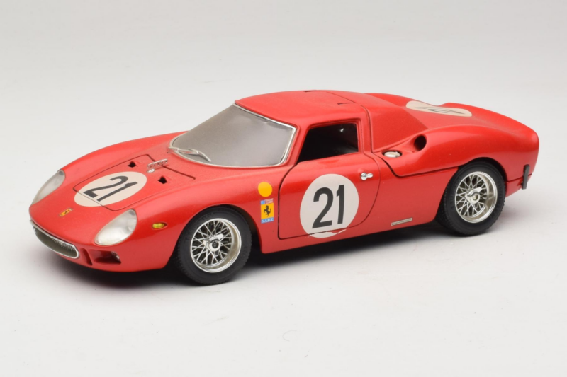 Ferrari 250 LM #21 M. Gregory / J. Rindt 24 Hours of Le Mans 1965 Bburago 1:18 3033-P2 Metalli