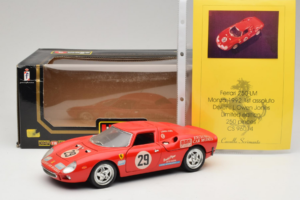 Ferrari 250 LM #29 Owens / Jones Monza 1992 Rajoitettu Painos Bburago 1:18 3033-P3 Metalli — kuva 8 / 8
