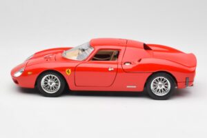 Ferrari 250 Le Mans Punainen Bburago 1:18 3033 Metalli — kuva 4 / 8