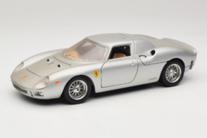 Ferrari 250 LM Hopea Bburago 1:18 3033-S1 Metalli