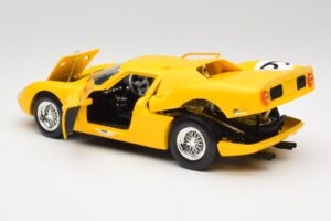 Ferrari 250 LM #21 M. Gregory / J. Rindt NART 24 Hours of Le Mans Winner 1965 Hot Wheels 1:18 25729 Metalli — kuva 5 / 8