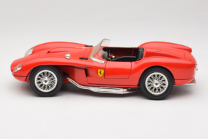 Ferrari 250 Testa Rossa #14 Punainen Replacement Box 1957 Bburago 1:18 3007-R1 Metalli — kuva 4 / 8