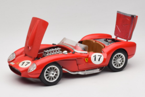 Ferrari 250 Testa Rossa #17 Punainen 1957 Bburago 1:18 3007-R4 Metalli — kuva 2 / 8