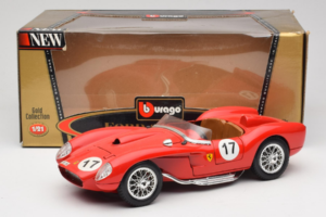 Ferrari 250 Testa Rossa #17 Punainen 1957 Bburago 1:18 3007-R4 Metalli — kuva 8 / 8