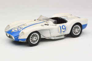 Ferrari 250 Testa Rossa #19 Valkoinen Replacement Box 1957 Bburago 1:18 3007-R5 Metalli