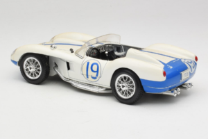 Ferrari 250 Testa Rossa #19 Valkoinen Replacement Box 1957 Bburago 1:18 3007-R5 Metalli — kuva 7 / 8