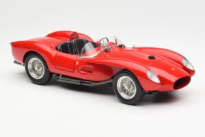 Ferrari 250 Testa Rossa Pontoon Fender Punainen CMC 1:18 M-071 Metalli — kuva 4 / 6