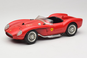 Ferrari 250 Testa Rossa #4 Punainen Replacement Box 1957 Bburago 1:18 3007-R6 Metalli